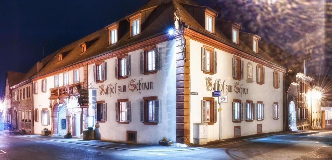 Gasthof Zum Schwan Sommerach Exterior foto
